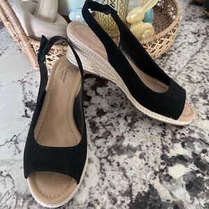 St. John's Bay Womens Laila Wedge Sandals